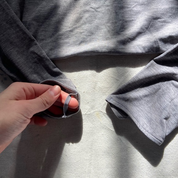 Athleta Gray Yoga Top - Picture 3 of 4